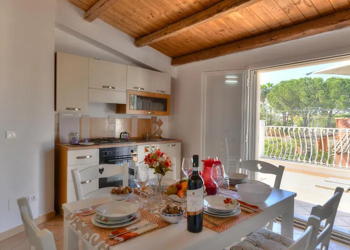 With Pool דירה *