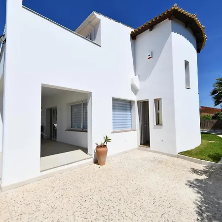 With Pool * Syrakusa